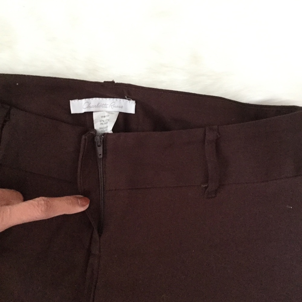 Brown bermudas - Picture 5 of 8